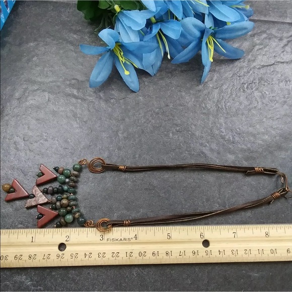 Vintage. Green / Burgundy Triangular Necklace. 18.5”. - Picture 6 of 7